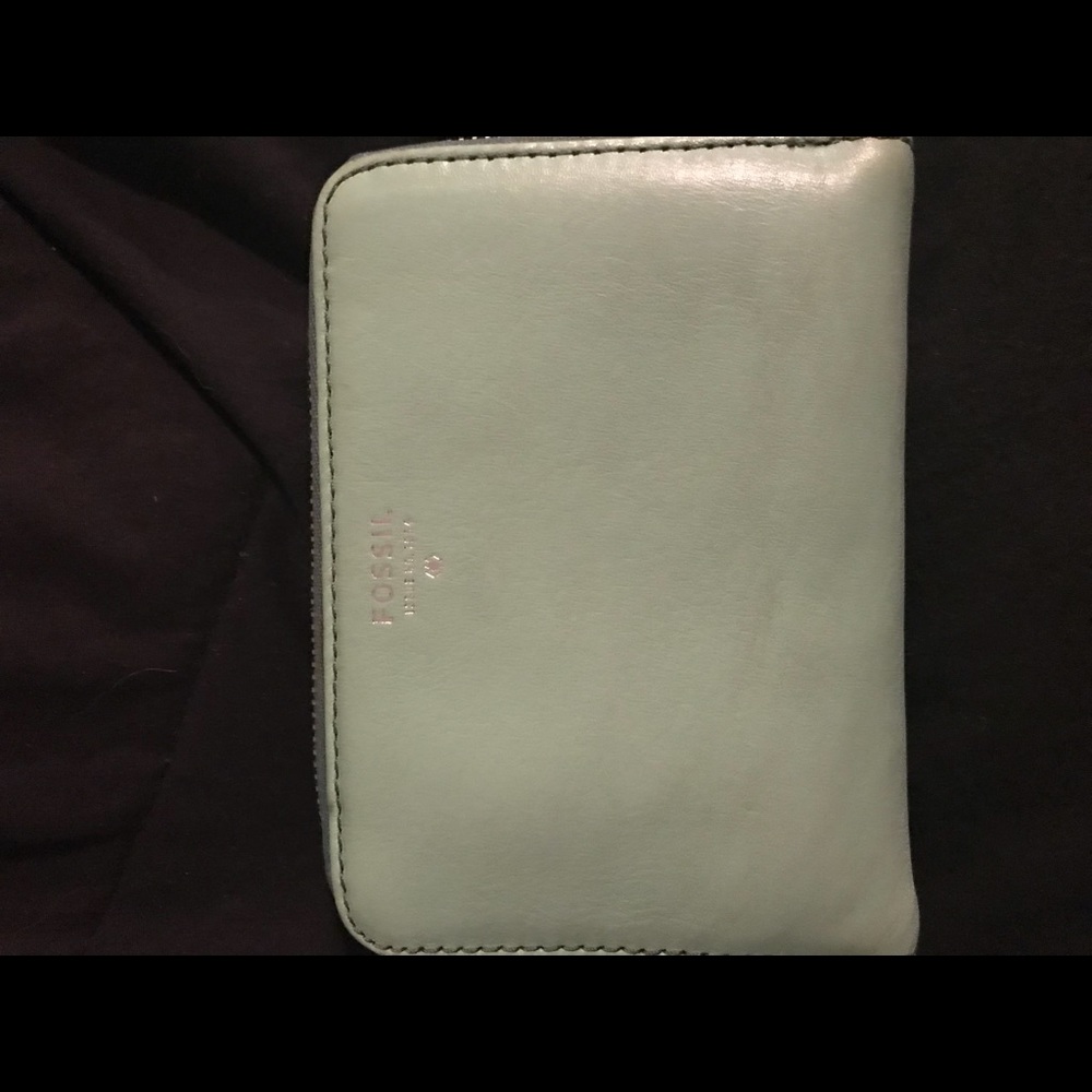 Fossil wallet
